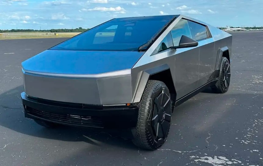 Tesla Is Stuck With $800 Million in Unsold Cybertrucks, Is the Hype Finally Over?